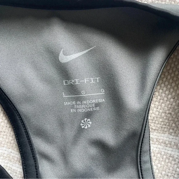 Nike Dri-Fit Swoosh Printed Crop Tank- Size L - Picture 6 of 10